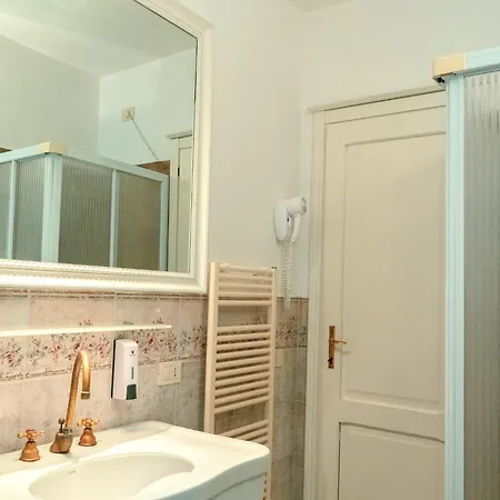 Дом отдыха Holiday Home Near Assisi With Pool *