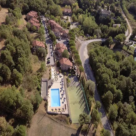 Holiday Home Near Assisi With Pool Дом отдыха *