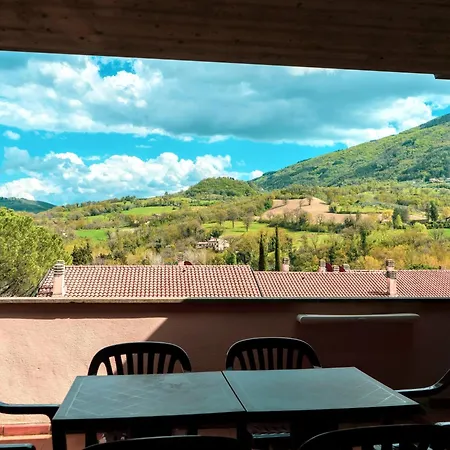 Holiday Home Near Assisi With Pool Semesterbostad *
