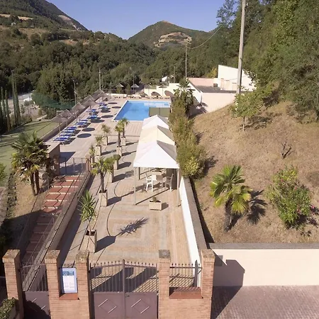 In A With Swimming Pool * Assisi